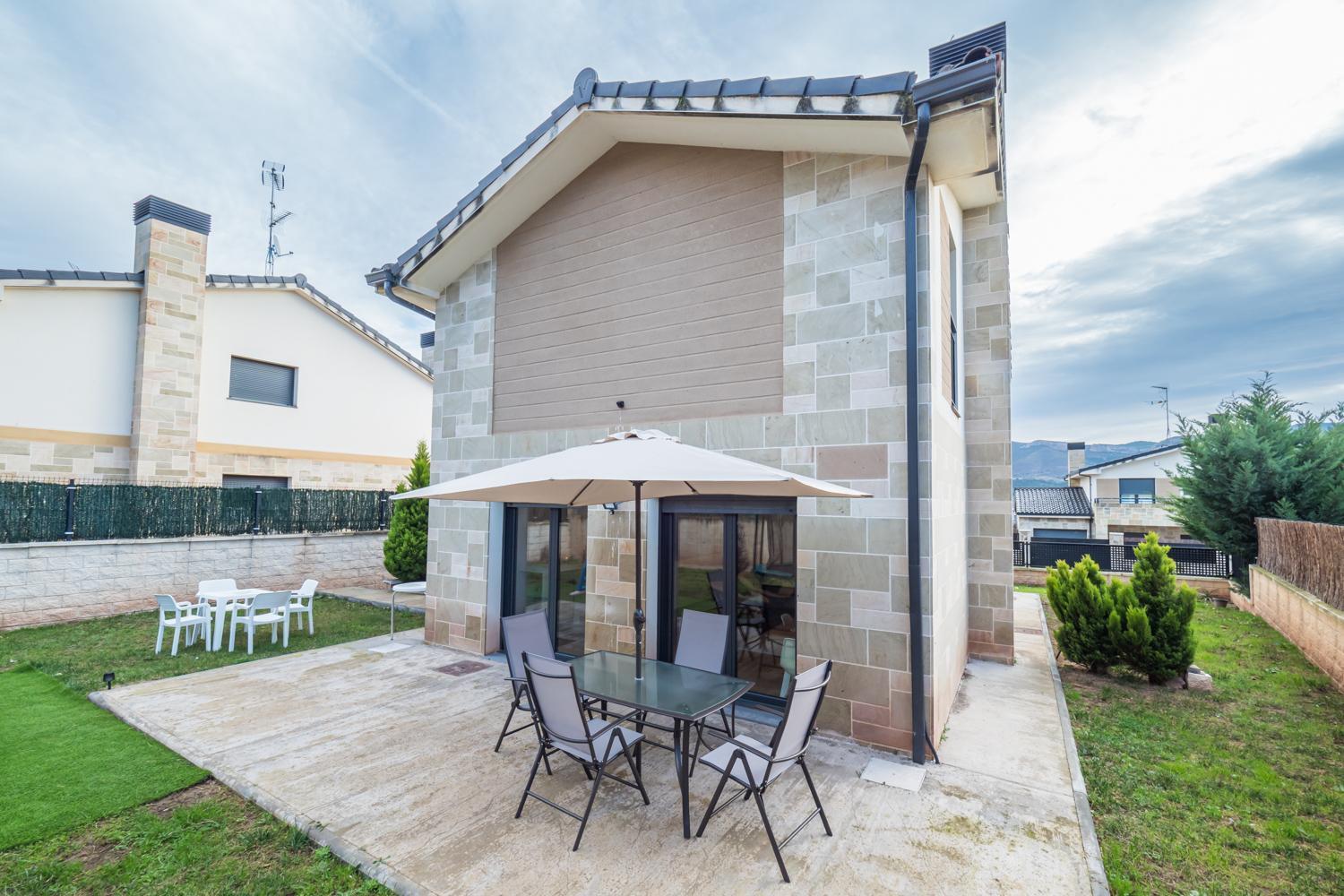 Casa Nea, Tu Hogar En La Rioja Villa Nalda ภายนอก รูปภาพ